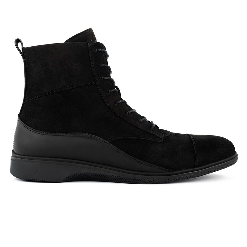 The Boot (Midnight)