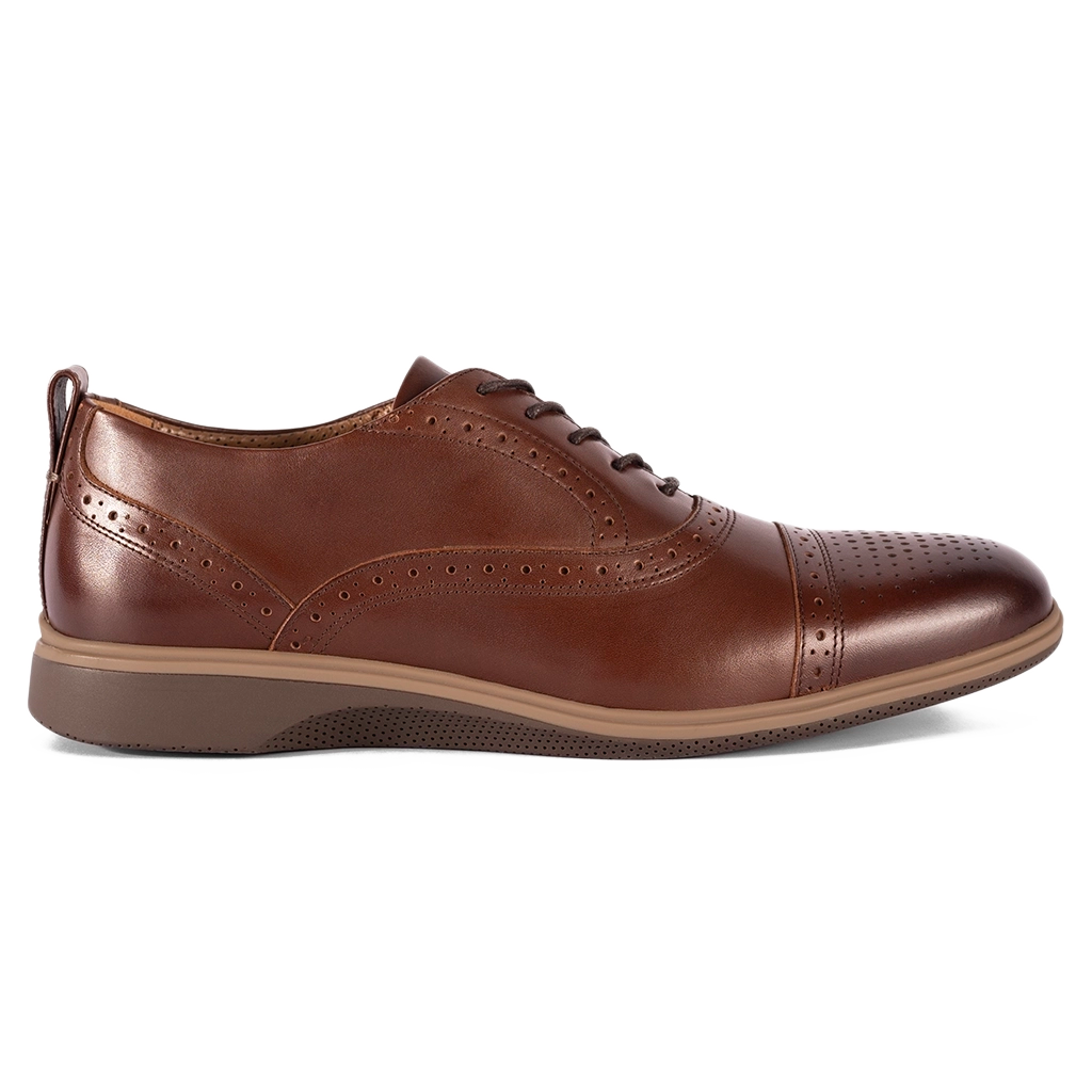 World's Most Comfortable Cap-Toe Oxford in Chestnut Brown World's Most Comfortable Cap-Toe Oxford in Chestnut Brown