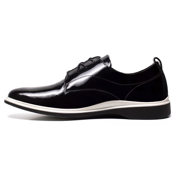 Tux_Onyx_Left_TRANSPARENT_671d 